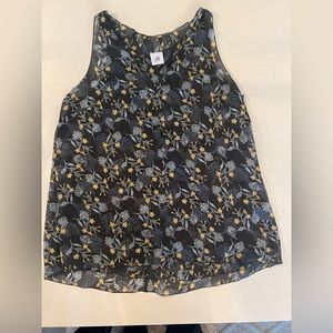 Cabi “Fern”  Sleeveless Blouse